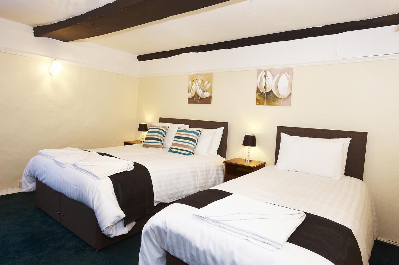 The Black Swan Inn Leominster Esterno foto