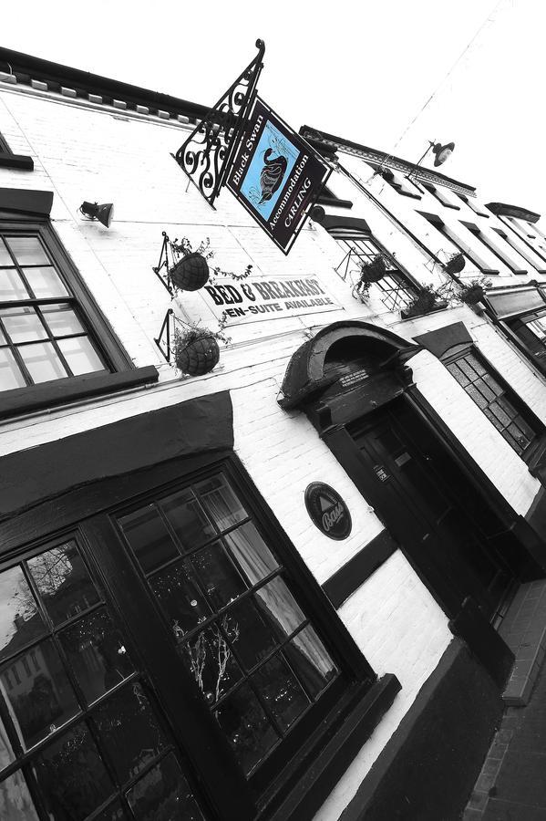 The Black Swan Inn Leominster Esterno foto