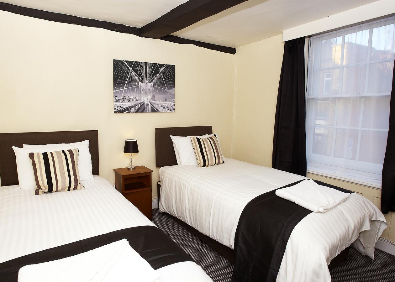 The Black Swan Inn Leominster Esterno foto